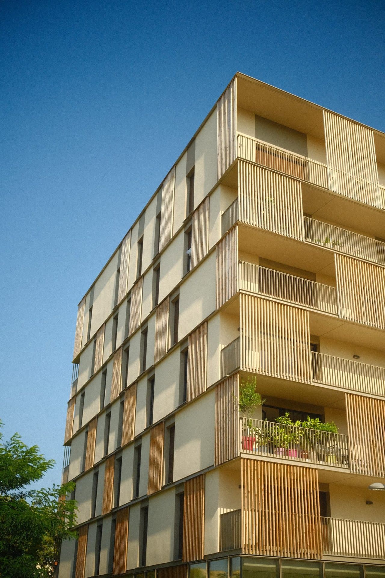 Residenza con nuovi serramenti
